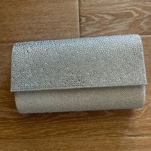 Badgley Mischka Silver Sparkling Crystal Clutch Evening bag NWT